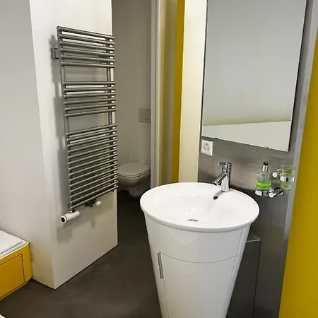 Hotel Chromotel Self Check-in Mezzovico