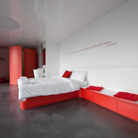 Chromotel Self Check-in Hotel 3*