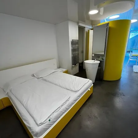 Chromotel Self Check-in