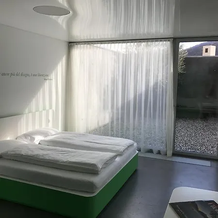 Chromotel Self Check-in Mezzovico